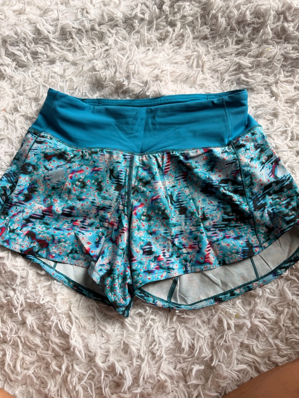 Lululemon Speed Up Shorts